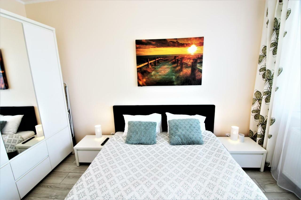 Apartament Superior Pastelowy Przy Plazy Kołobrzeg Extérieur photo