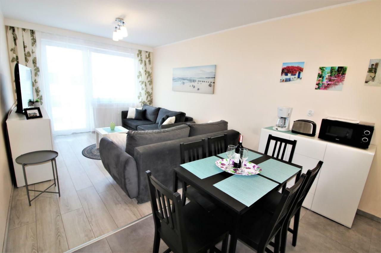 Apartament Superior Pastelowy Przy Plazy Kołobrzeg Extérieur photo